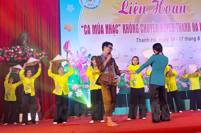 Cẩm Chế đoạt giải xuất sắc liên hoan ca múa nhạc không chuyên huyện Thanh Hà